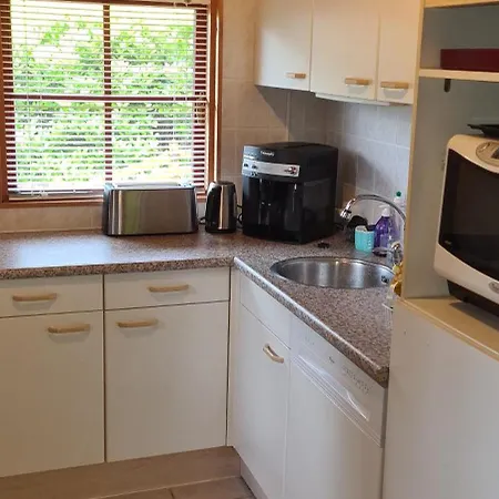 Chalet Le Colibri Mauroux (Lot)